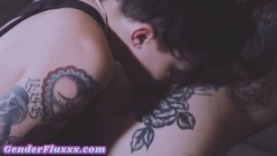 Lez inked duo eats pussy and rims ass in amateur lesbian sex